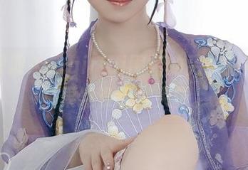 免费获取Asagiriai围裙的另类拍照姿势，果然没让我失望。