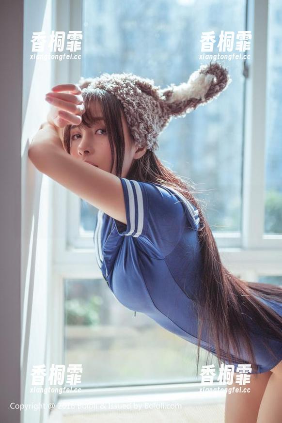 BoLoli菠萝社 - 在海中少女的图包里，柳侑绮让海水也开始变得嫉妒了