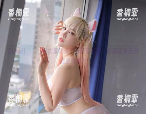 Dami(퀸다미)给大家送来了万圣节福利，谁说这节日只能要糖果？