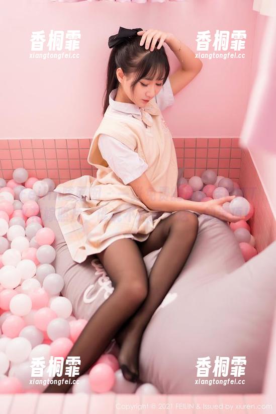 Feilin嗲囡囡-施忆佳KITTY Feilin嗲囡囡 - 一张免费的施忆佳KITTY花嫁照片,谁说不是买一送一的选项!