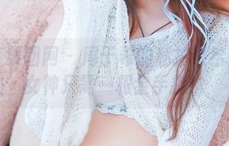 GIRLT果团网 - 周于希的私拍供给：成为女神只需一根金手指！