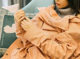 GIRLT果团网 - 精选图库：莫雅琪的纯白，白得让人自动脑补一堆东西。