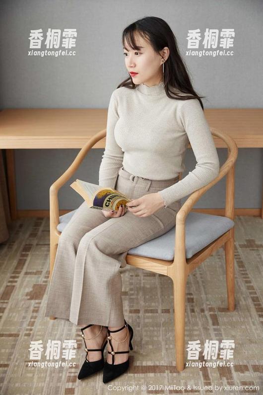 MiiTao蜜桃社-琉璃lily MiiTao蜜桃社 - 谁说琉璃lily只有美图?套装里的“隐藏风格”
