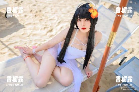 Natsuko夏夏子 今天的女友作品是…Natsuko夏夏子的同款发型,背影特写让人好奇!