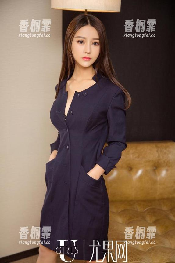 UGirls尤果网 - 谁能想象，张雪馨穿上网袜的私房美图会让人忍不住想多看几遍呢？