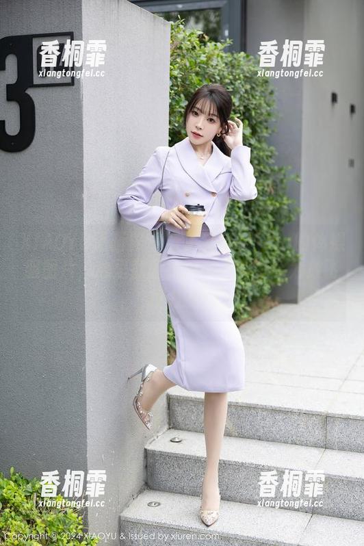 XIAOYU语画界 - 看了楚恬Olivia的体操服图片，心里默默感叹，不能如此太放飞权力嘛！
