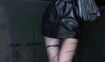 XIAOYU语画界 - 这也太在线了吧！玥儿玥er的吊带合集，满分吸引力！