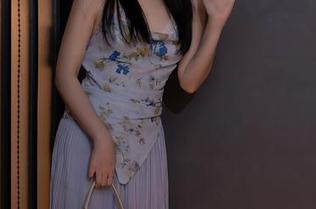 Xiuren秀人网 - 养乐多Doll的美脚：原图透视，图册特写，时刻为腿打call！