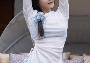 Xiuren秀人网 - 快来下载南初妹妹的校服写真，傻傻的我又要下手了。