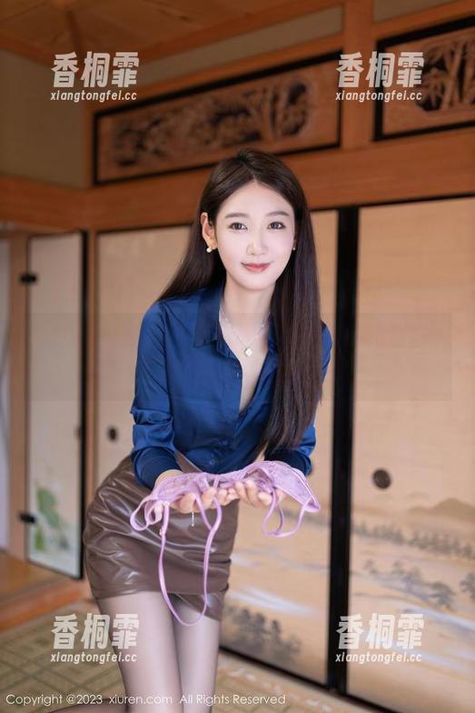Xiuren秀人网-唐安琪 Xiuren秀人网 - 唐安琪和她的肉丝:图库里的美味佳肴