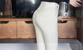 Xiuren秀人网 - 明日花桃桃的和服图册，你敢保证能看完不咋惹火？趁免费先瞅瞅！