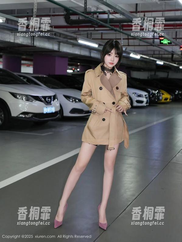 Xiuren秀人网-杨晨晨 Xiuren秀人网 - 不只是图包,更是杨晨晨的女王宇宙,闪耀着各种不羁!
