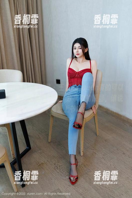Xiuren秀人网-王婉悠Queen Xiuren秀人网 - 王婉悠Queen真的可以说是校园的魔法师,分享她的原图,谁说不能爱上书本?