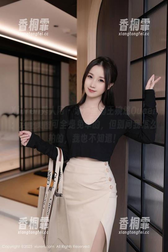 Xiuren秀人网-王婉悠Queen Xiuren秀人网 - 泳池里的王婉悠Queen:这些美图可全是免单的,但别问我怎么拍的,我也不知道!