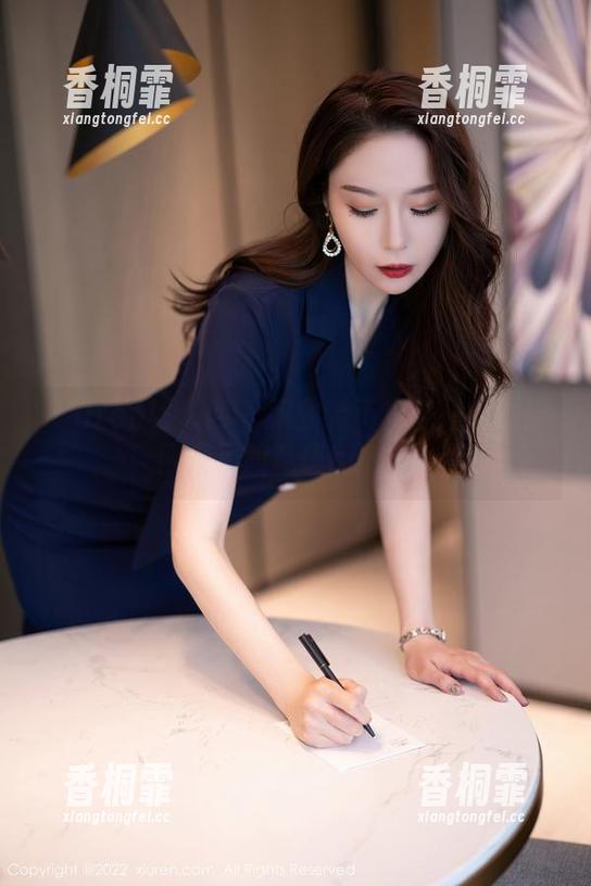 Xiuren秀人网-私语baby Xiuren秀人网 - 职业装不只是一件衣服:网盘里的私语baby趣谈