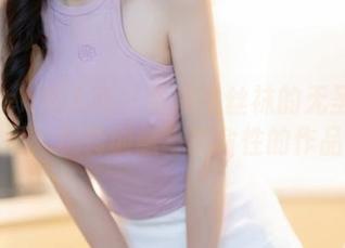 Xiuren秀人网 - 蛋蛋宝丝袜的无圣光展现：玩转创意与革命性的作品