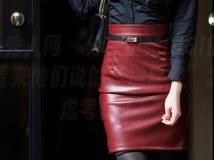 Xiuren秀人网 - 分享黄婧GIGI的黑丝写真集：看来他们说的“黑丝控”我也得考虑考虑了！