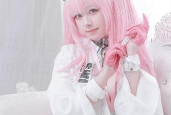 扯上网袜，作为一名观众的我，看asagiriai(爱ちゃん)的作品上瘾了。