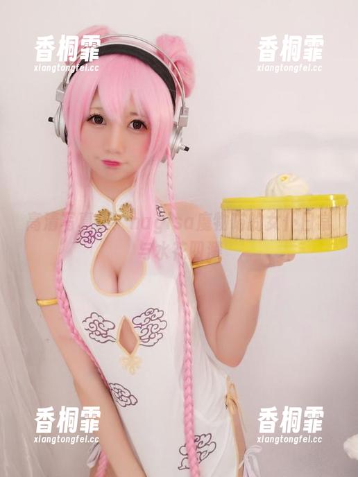 高清写真集：nagisa魔物喵的女仆日常与水花四溅