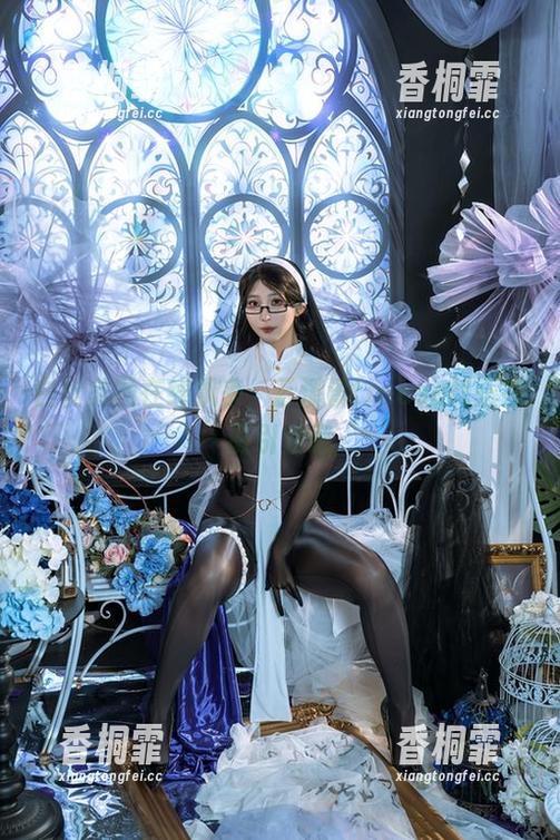 白丝美图在线飘来，云溪溪trueself正在吸引注意
