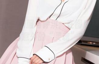 克拉女神 - 和服与钟淇：在图库里你能找到意外的“灵魂”？