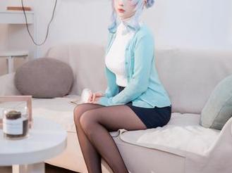 翻页！凉凉子的更衣人偶特别篇，cos的图片你可不能错过哦！
