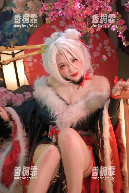 我觉得学妹更新的美图真有创意，刺青Poi的风格真不错！