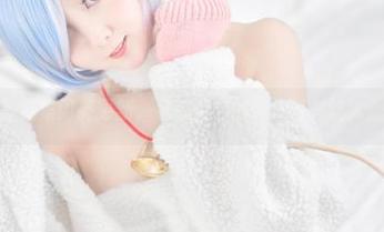 夏日写真集闪亮更新，名赖弥七的每一帧都让人想逗留