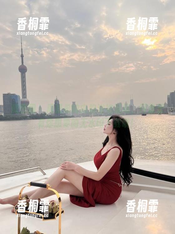 微密圈 - 周妍希的内购浴袍现场，网盘里有你想要的无水印下载哦！