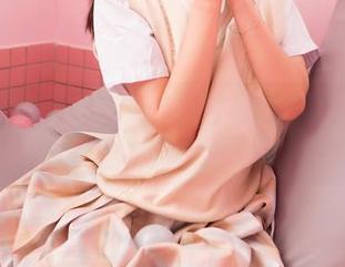 嗲囡囡 - BABY_柒的白裙全集：又是一件让人想把她捡回家的裙子