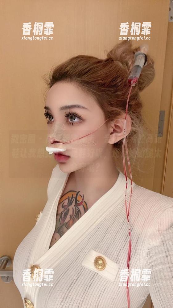 奈斯希希 微密圈 - 高清感官冲击,奈斯希希的高跟鞋让我想到了:是鞋好呢,还是她的腿太会穿呢?
