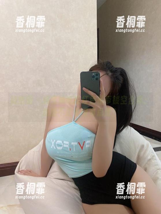 奶宝妹纸 微密圈 - 奶宝妹纸的红色吊带镂空合集:我是不是看得有点傻?