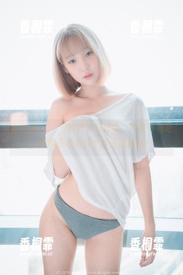 姜仁卿(강인경)的户外写真集，快来下载吧，没事多看看这个春天的颜值！
