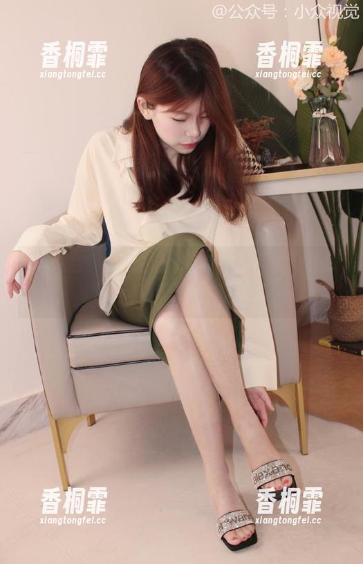 小众视觉-兰兰 小众视觉 - 就是这份俏皮,兰兰的女仆原图精选,忍不住赞叹。