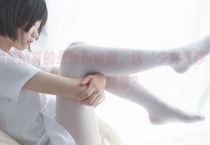 白丝格子裙的美图真的是值得收藏，这‘少女秩序’的图集咋这么会抓眼球？