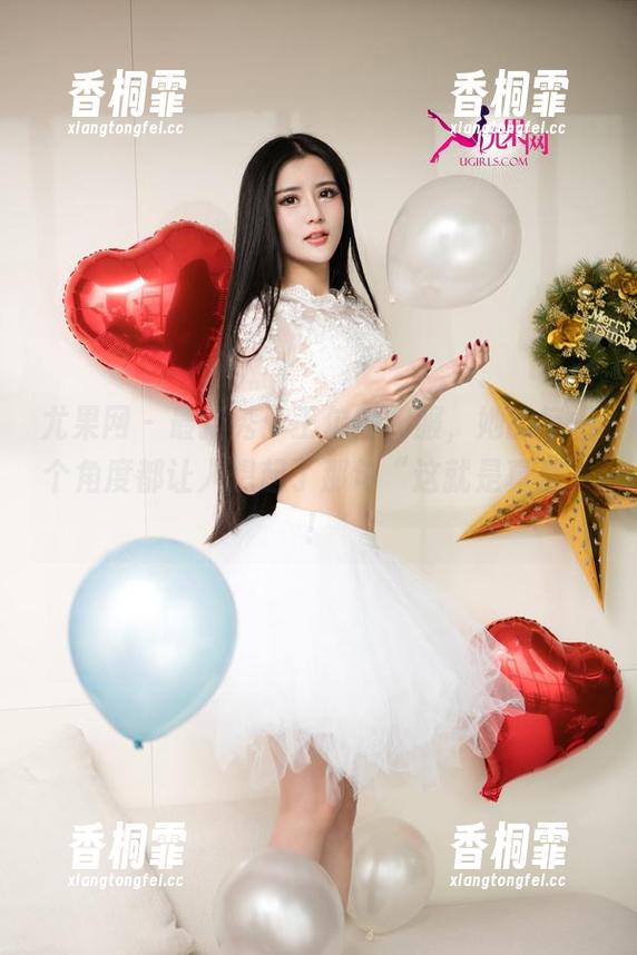 尤果网 - 最新秀：王尔琳和服，她的每一个角度都让人想起了那句“这就是真爱”！