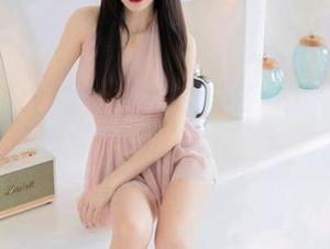 尤蜜荟 - 心妍小公主的校服结印：别错过图库下载的大事件！