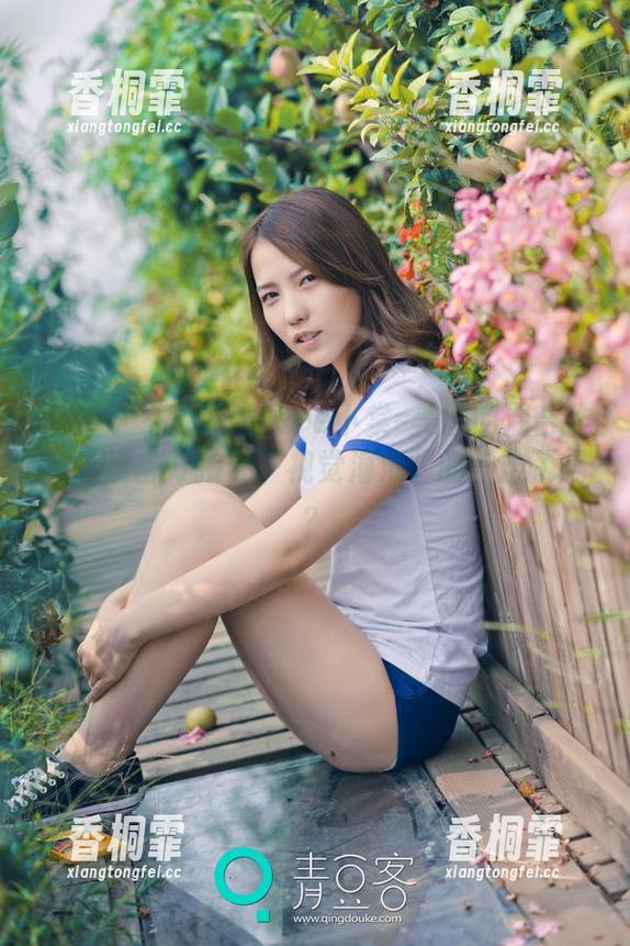 推女神-Lee小棠 推女神 - 水手服+Lee小棠=美图的混合炸弹,准备好接受“视觉海浪”的冲击了吗?