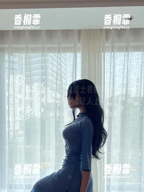 无欲无求的推土君 微密圈 - 无欲无求的推土君的私拍里,礼服的味道浓得有点让人上头啊?