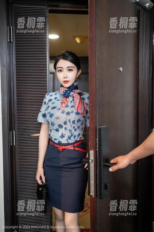 星颜社 - 在线惊艳，黄寒娜校服原图挑战你的审美底线。
