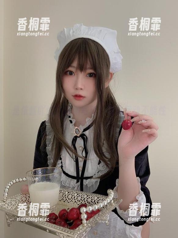 是依酱吖的体操服写真，谁说运动不能性感呢？
