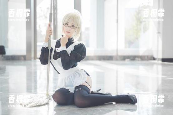魅魔双人合集？晓美妈的免费写真像极了恋爱的琐碎小景。