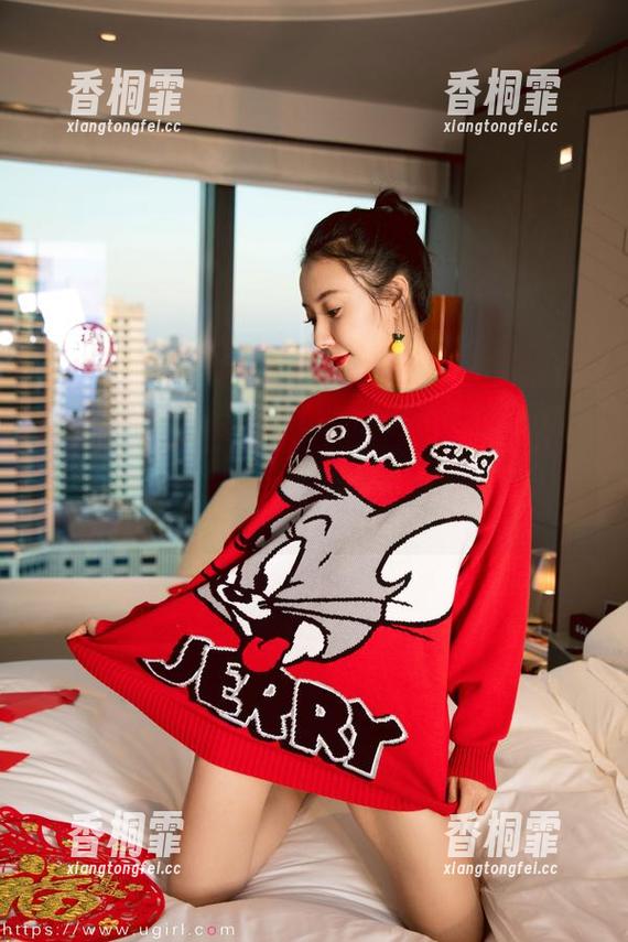 果儿Victoria 微密圈 - 当果儿Victoria穿上全套职业装,图包像是给我放了大招,人生的意义我找到了!
