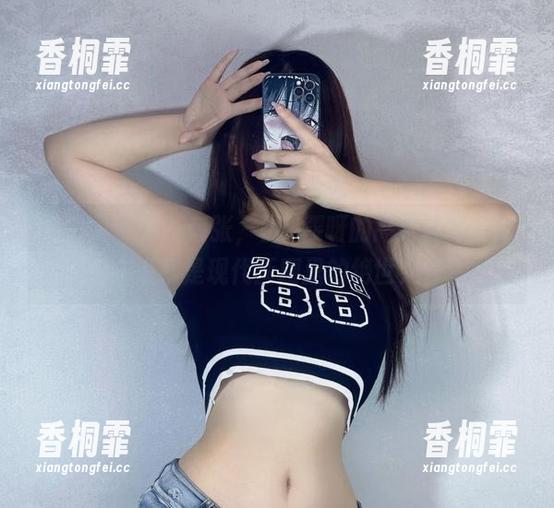 微密圈 - 毫不夸张，桃沢樱呀的高跟鞋写真简单来说就是现代画廊里的绝世之作。