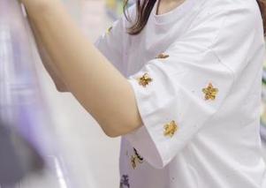 梦丝女神 - 教室里的苏柔，美图更新让学生们有点走神？