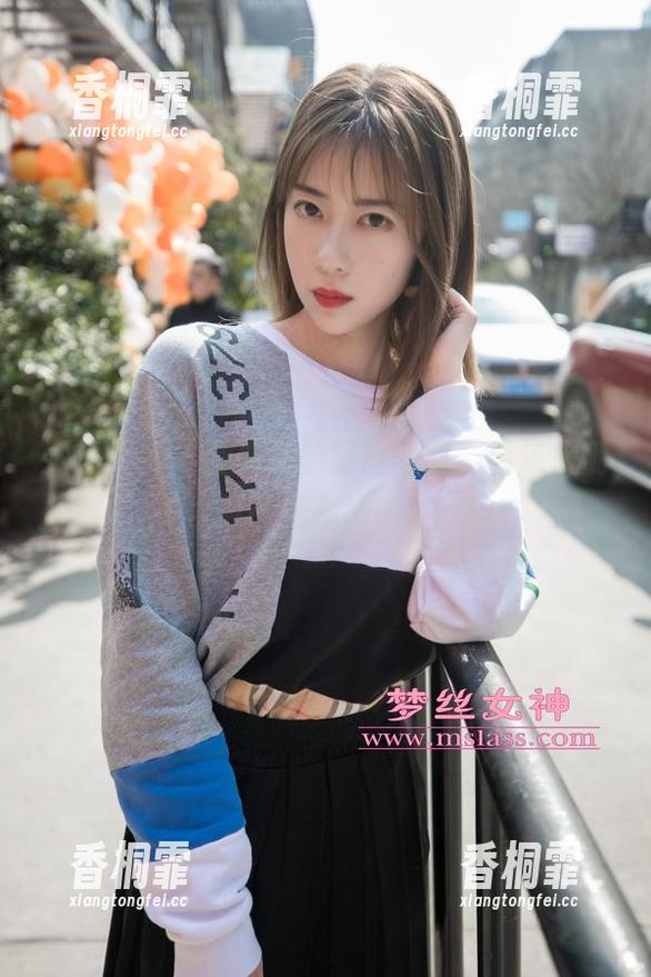 梦丝女神 - 莹仙女的制服写真，看来规则真的是白给的！