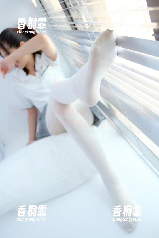 森萝财团-Sia 森萝财团 - 学妹Sia的原图:合集中的每个小细节都耐人寻味