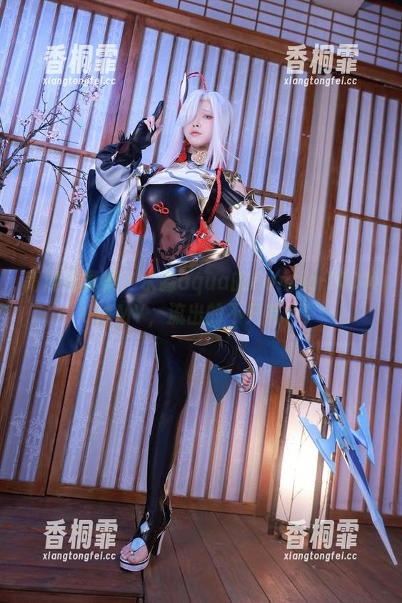 高清写真集？水淼aqua的Fantia-MCMOMMY，流出的不只有色！