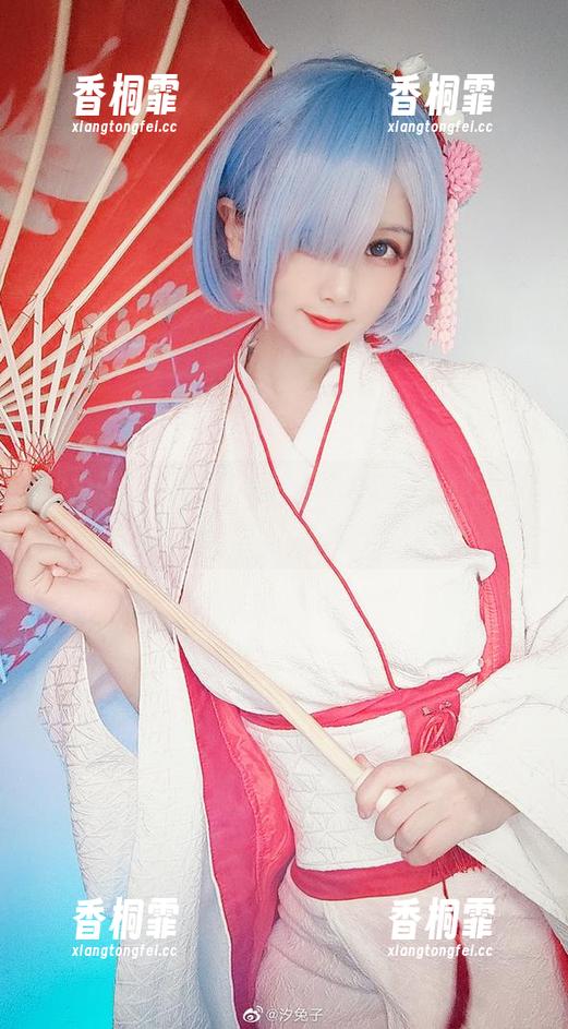 汐兔子写真，啥玩意儿甚至让我想起了月亮的那只兔子？