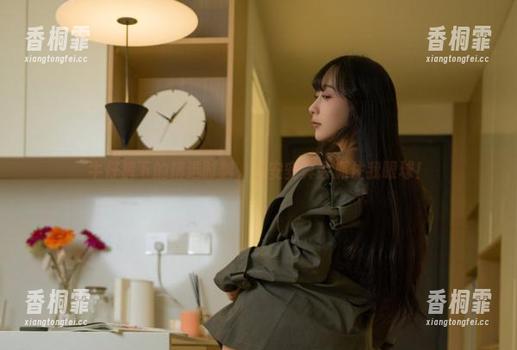 牛仔裤下的精选时刻，浅安安真会抓住我眼球！